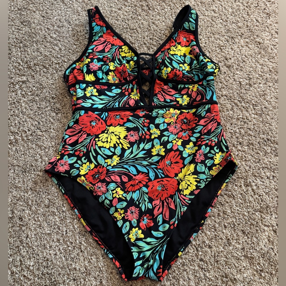 Adore Me Andressa Contour Swimsuit size 1X Paradise Bouquet Print